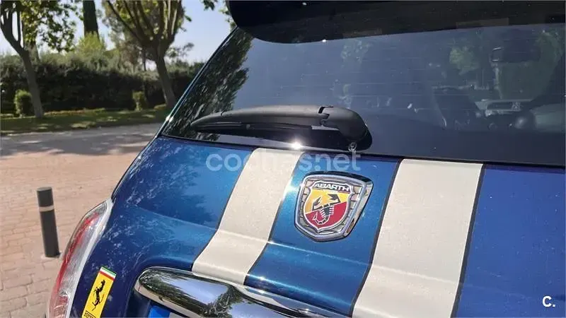 Usado Abarth 500 180 CV (132 kW) 2011 Azul Berlina