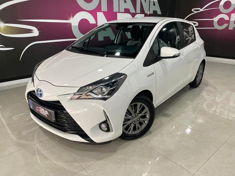 Blanco Usado 2020 Toyota Yaris Hybrid Active | 13.990 € (Super precio) - Imagen 1/3