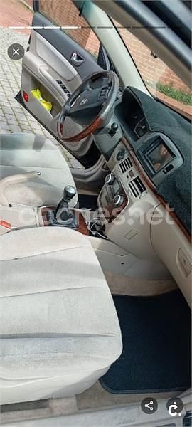 Usado Hyundai Sonata Comfort 140 CV (102 kW) 2007 Negro Berlina