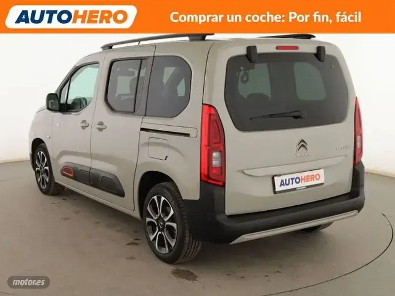 Usado Citroën Berlingo Shine 131 CV (96 kW) 2019 Beige Monovolumen