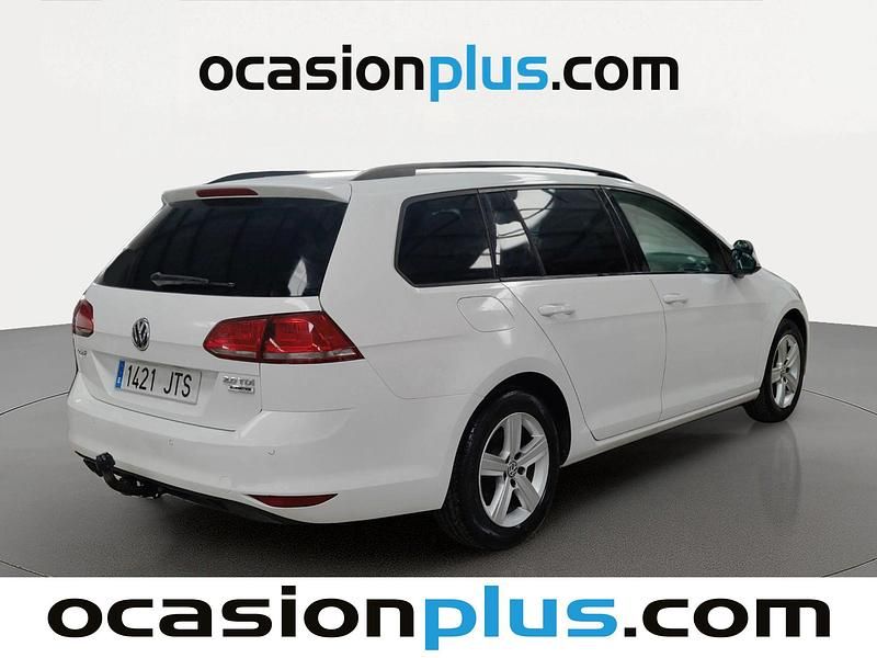 Usado VW Golf Sportsvan Advance 150 CV (110 kW) 2016 Blanco Monovolumen