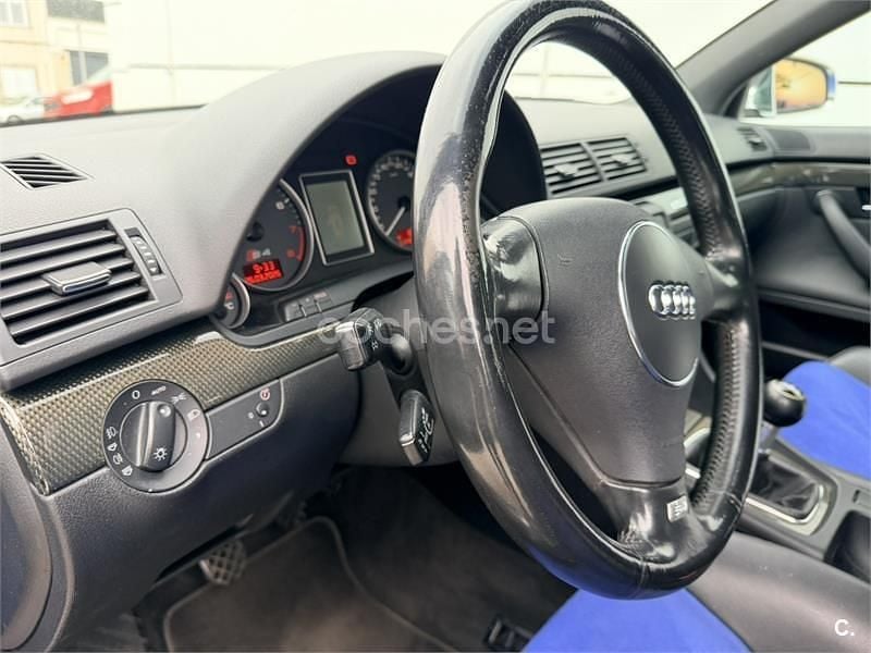 Usado Audi S4 344 CV (253 kW) 2003 Azul Familiar