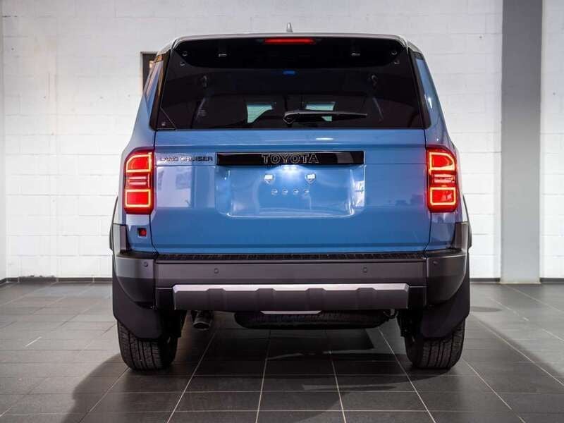 Nuevo Toyota Land Cruiser Edition 207 CV (152 kW) 2025 Azul SUV