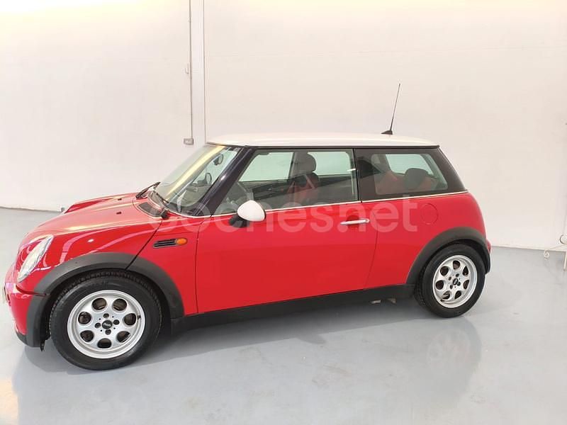 Usado Mini Cooper 116 CV (85 kW) 2005 Rojo Utilitario