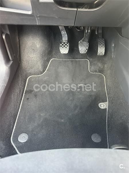 Usado Seat Ibiza SC FR 105 CV (77 kW) 2014 Rojo Utilitario