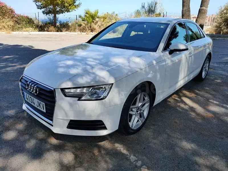 Usado Audi A4 Advanced 150 CV (110 kW) 2016 Blanco Berlina