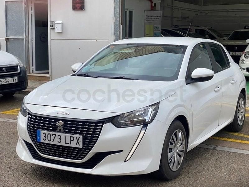 Usado Peugeot 208 Active 100 CV (73 kW) 2021 Blanco Utilitario