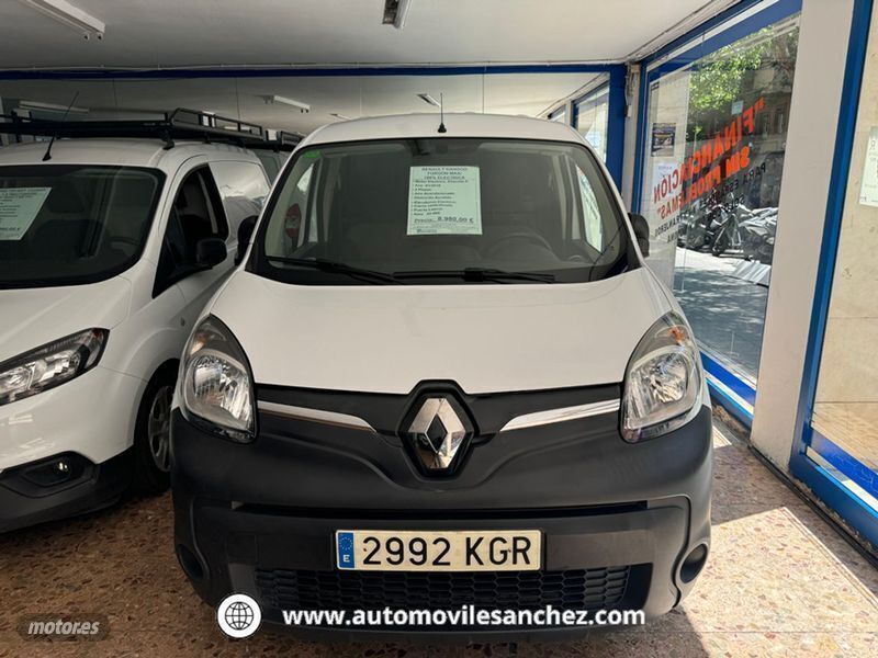 Usado Renault Kangoo 60 CV (44 kW) 2018 Blanco Monovolumen