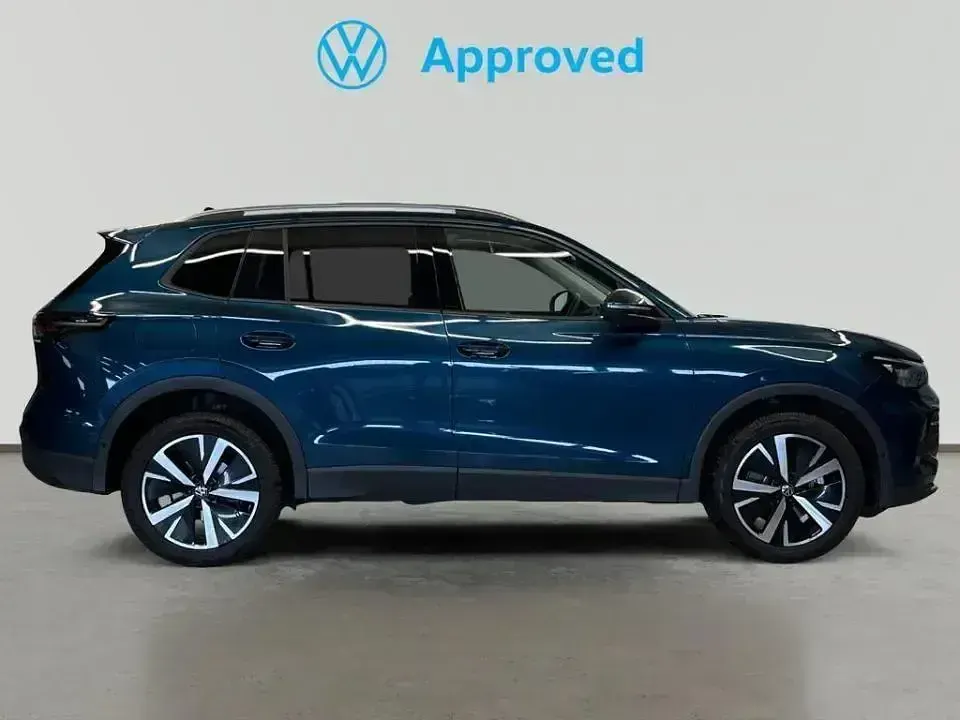 Usado VW Tiguan 204 CV (150 kW) 2024 Azul SUV