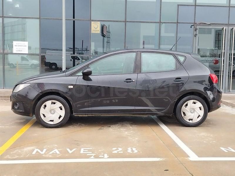 Usado Seat Ibiza Reference 75 CV (55 kW) 2011 Negro Berlina