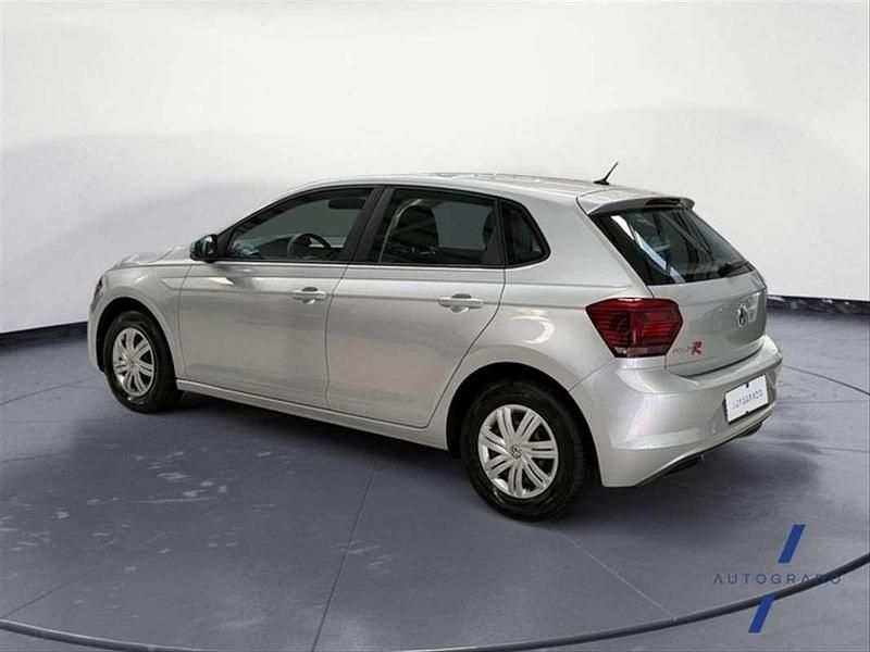 Usado VW Polo Edition 75 CV (55 kW) 2018 Gris Berlina