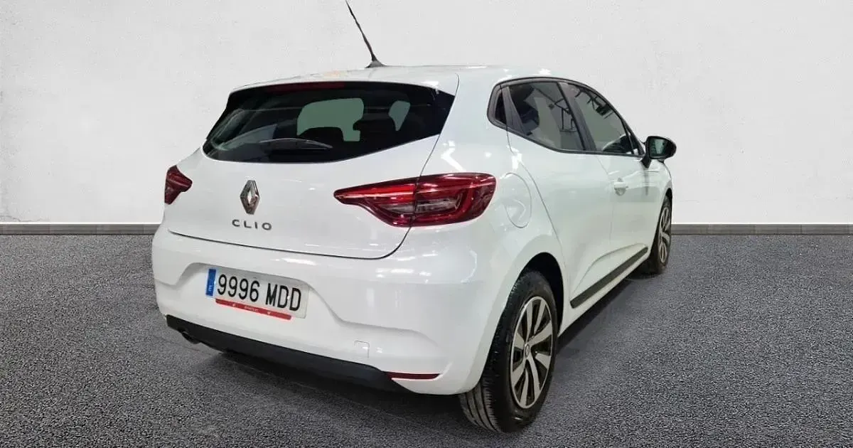 Usado Renault Clio Equilibre 90 CV (66 kW) 2022 Utilitario