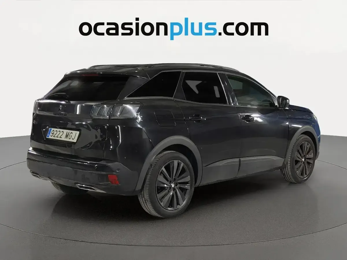 Usado Peugeot 3008 GT 130 CV (95 kW) 2023 Negro SUV