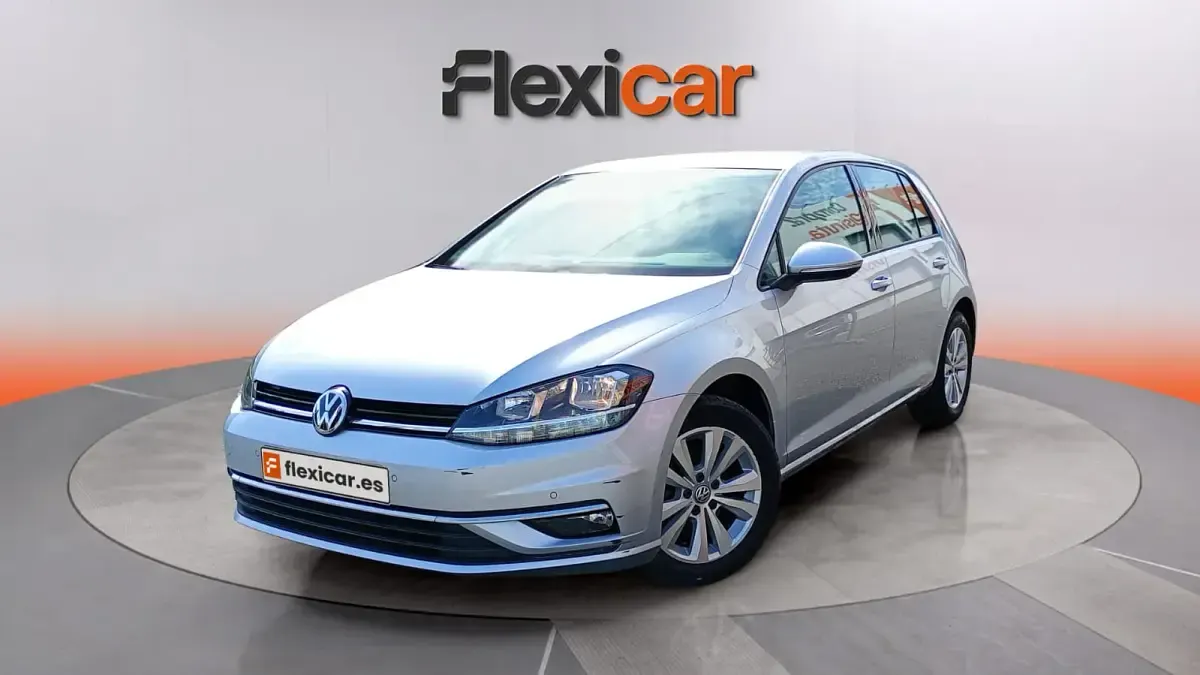 Usado VW Golf VII Advance 116 CV (85 kW) 2020 Blanco Berlina