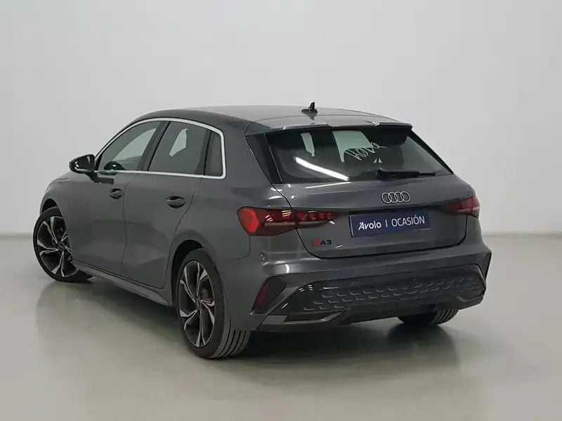Usado Audi A3 S-Line 150 CV (110 kW) 2024