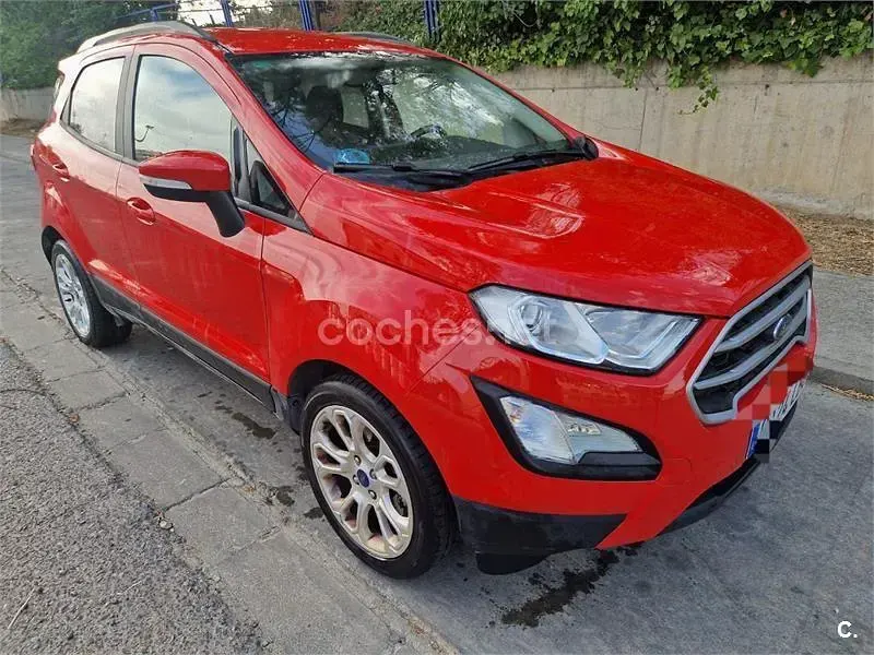 Usado Ford Ecosport Trend 100 CV (73 kW) 2019 Rojo SUV