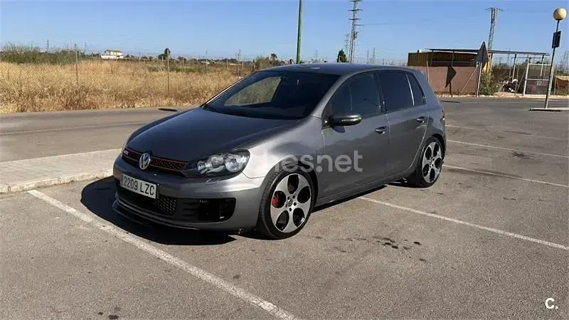 Usado VW Golf VII GTI 210 CV (154 kW) 2012 Gris / plata Berlina