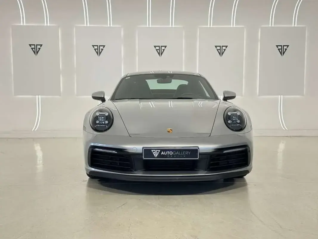 Usado Porsche 911 Carrera 385 CV (283 kW) 2021 Plateado Coupe