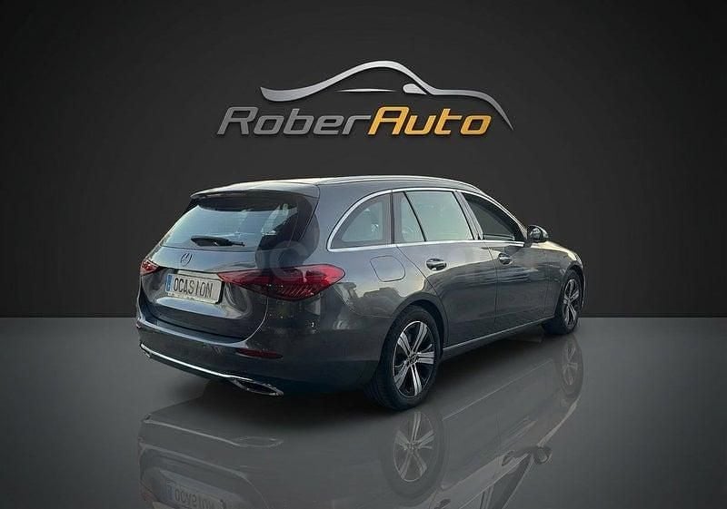 Usado Mercedes C220 200 CV (147 kW) 2022 Gris / plata Familiar
