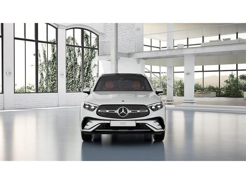 Usado Mercedes GLC300 258 CV (189 kW) 2025 Manufaktur blanco opalita SUV