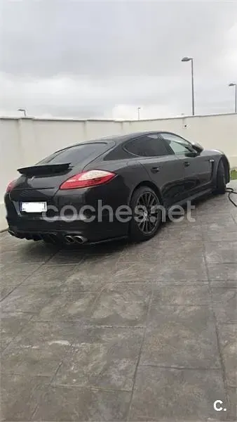 Usado Porsche Panamera 299 CV (219 kW) 2011 Negro Utilitario