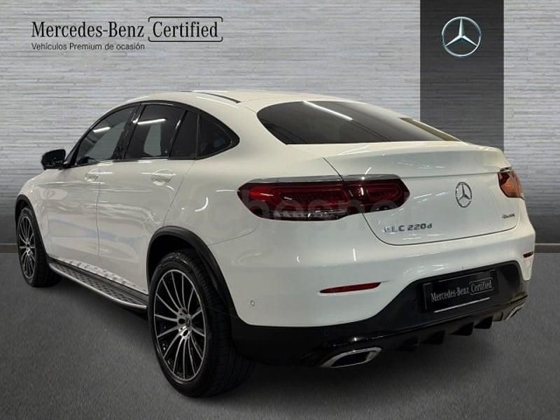 Usado Mercedes GLC220 194 CV (142 kW) 2022 Blanco Coupe