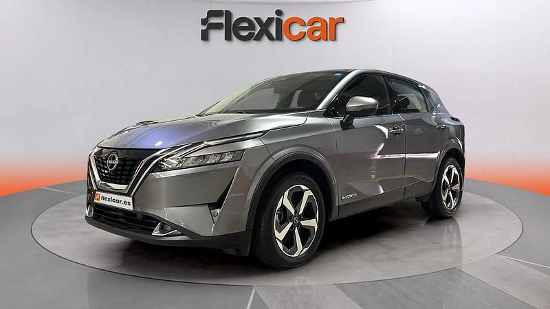 Usado Nissan Qashqai Acenta 190 CV (139 kW) 2024 Gris SUV
