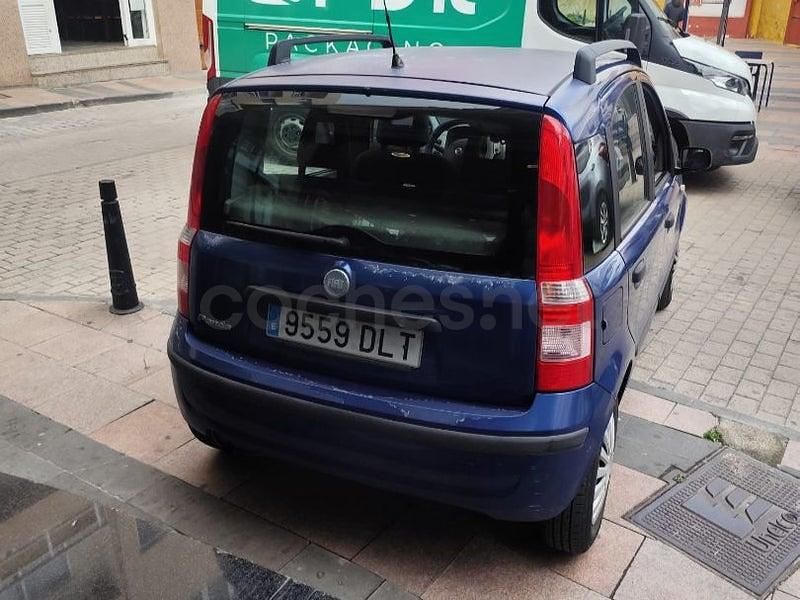 Usado Fiat Panda Dynamic 60 CV (44 kW) 2006 Azul Utilitario