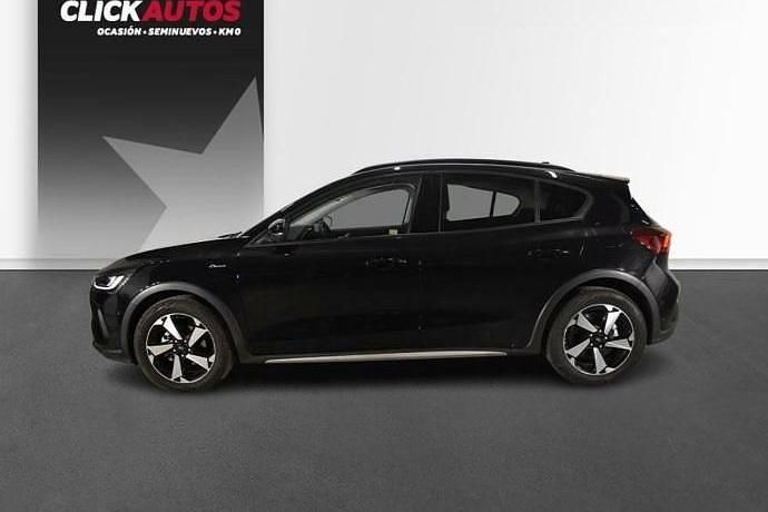 Käytetty Ford Focus Active 155 HP (114 kW) 2024 Musta