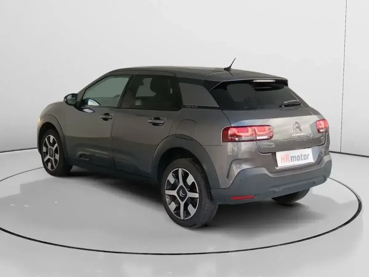 Usado Citroën C4 Cactus PureTech 130 CV (95 kW) 2018 Gris Utilitario