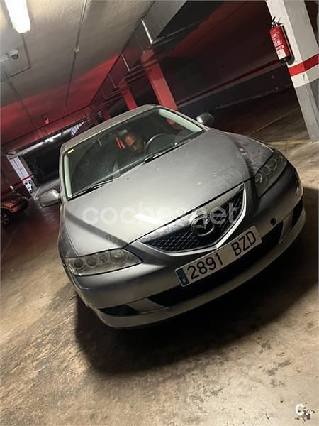 Usado Mazda 6 Active 141 CV (103 kW) 2002 Negro Berlina