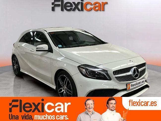 Usado Mercedes A200 AMG line 136 CV (100 kW) 2016 Blanco Berlina