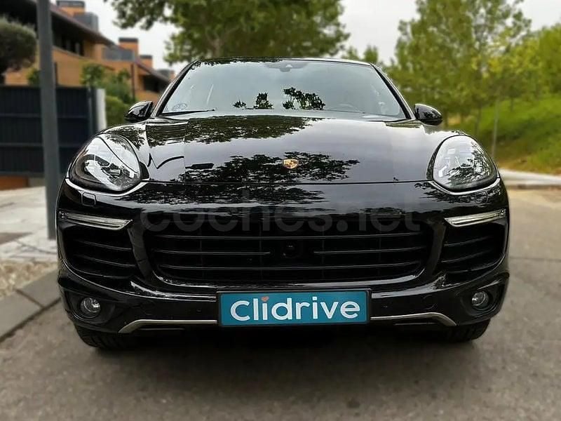 Usado Porsche Cayenne S E-Hybrid 416 CV (305 kW) 2017 Negro SUV
