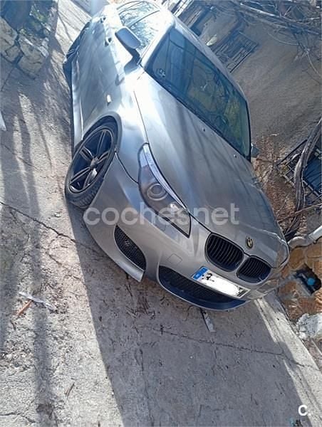 Usado BMW 530 218 CV (160 kW) 2005 Gris / plata Berlina