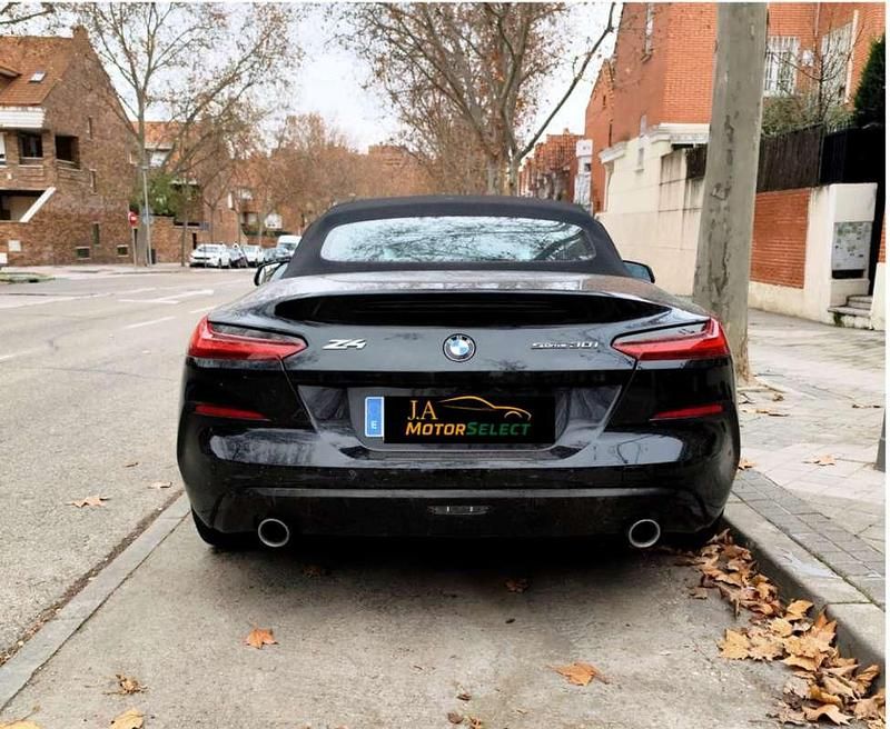 Usado BMW Z4 Comfort Edition 258 CV (189 kW) 2023 Negro Descapotable