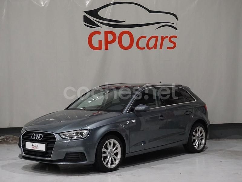 Gris / plata Usado 2018 Audi A3 Berlina | 17.490 € (Precio justo) - Imagen 1/4