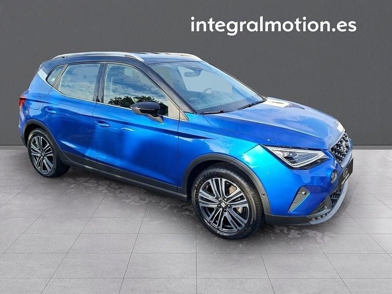 Usado Seat Arona FR 110 CV (80 kW) 2023 Azul SUV