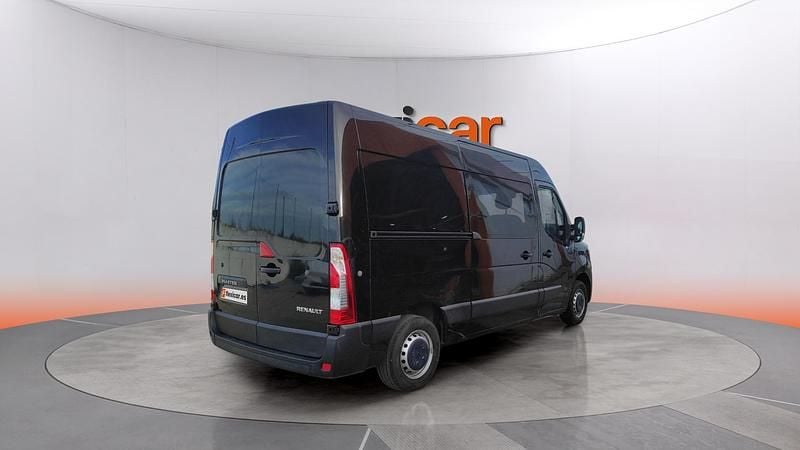 Usado Renault Master 136 CV (100 kW) 2021 Negro Monovolumen