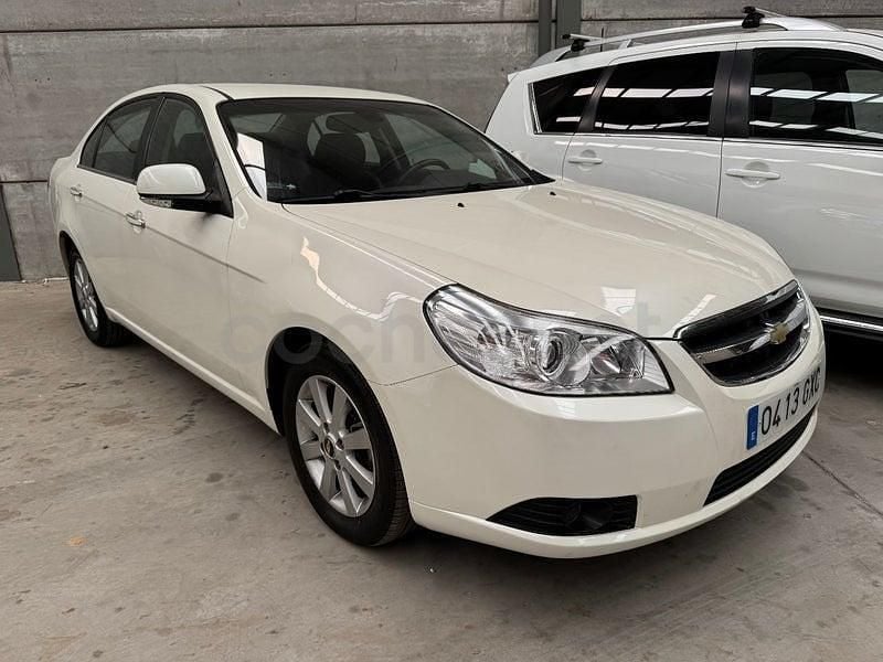 Usado Chevrolet Epica LT 150 CV (110 kW) 2010 Blanco Berlina