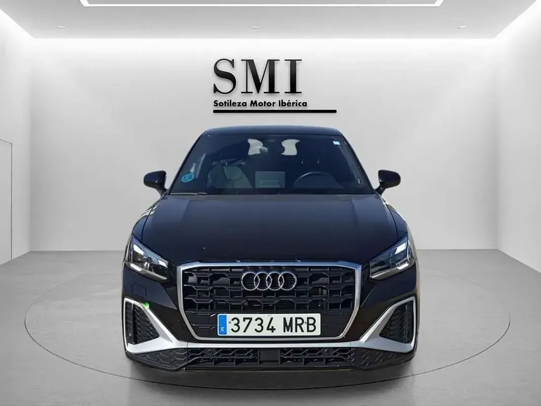 Usado Audi Q2 150 CV (110 kW) 2024 Negro SUV