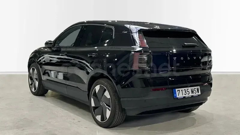 Usado Volvo EX30 Plus 200 kW (272 CV) 2024 Eléctrico SUV