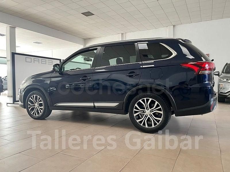 Usado Mitsubishi Outlander Motion 150 CV (110 kW) 2018 Azul SUV