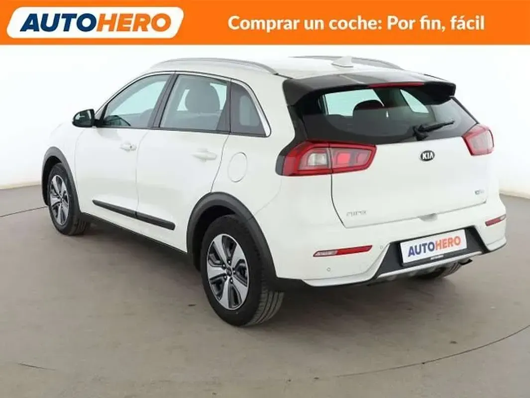 Usado Kia Niro 141 CV (103 kW) 2017 Blanco SUV