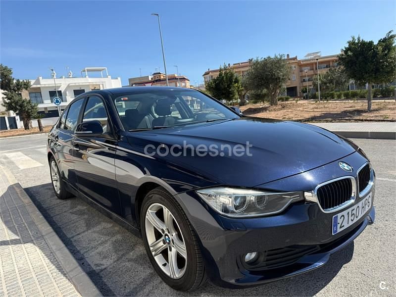 Usado BMW 320 Gran Turismo 184 CV (135 kW) 2014 Azul Berlina