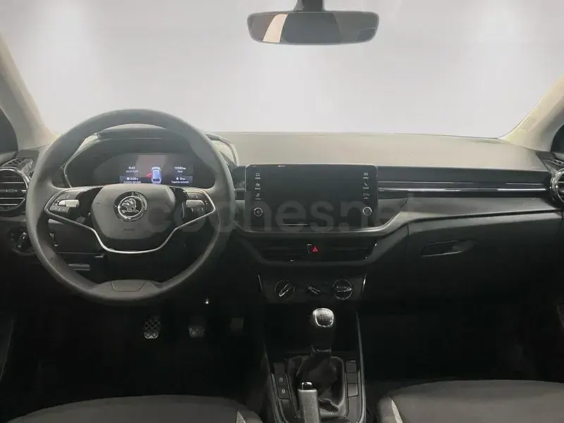 Usado Skoda Fabia 80 CV (58 kW) 2024 Blanco Utilitario