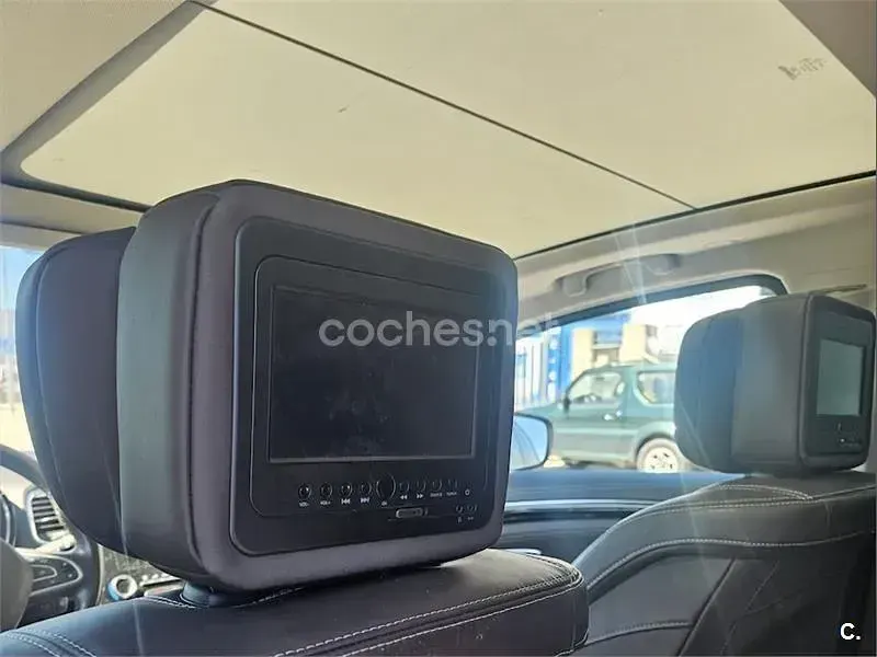 Usado Renault Espace Initiale 200 CV (147 kW) 2019 Negro Monovolumen