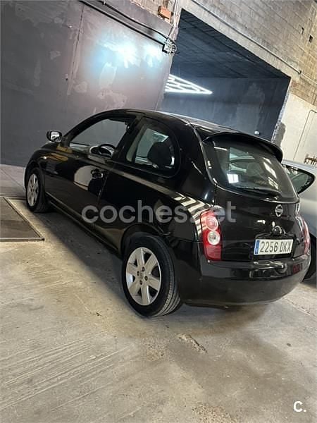 Usado Nissan Micra Visia 65 CV (47 kW) 2005 Negro Berlina