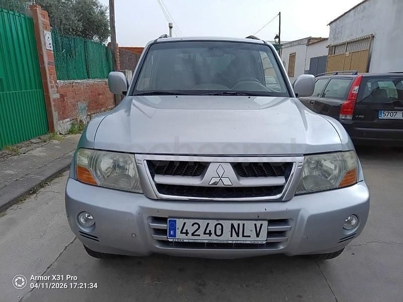 Usado Mitsubishi Montero Intense 160 CV (117 kW) 2006 Gris / plata SUV