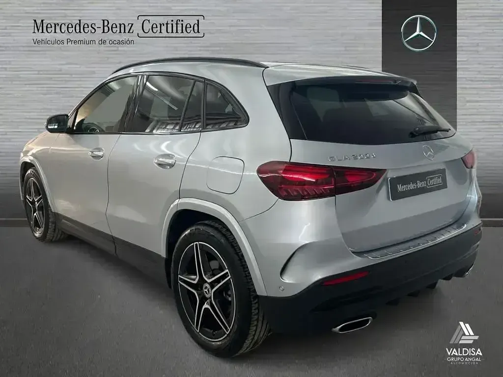Brugt Mercedes GLA200 AMG line 150 HK (110 kW) 2025 Grå SUV