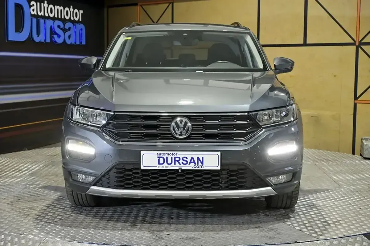 Usado VW T-Roc Advance 150 CV (110 kW) 2019 Gris SUV